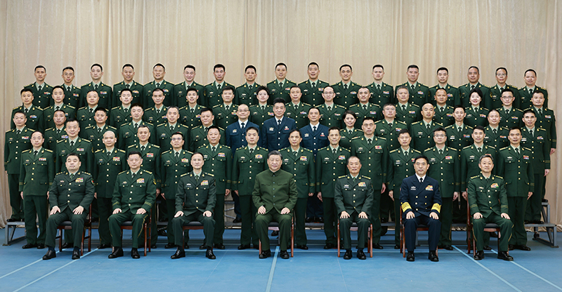 11��29�������й���������ǡ�������ϯ�������ί��ϯϰ��ƽ���侯�����ܶӶ�������ָ�Ӳ��Ӳ졣��������������ϰ��ƽ���ȽӼ���������ָ�Ӳ��й�ͬ־����ͬ���˺�Ӱ�������������